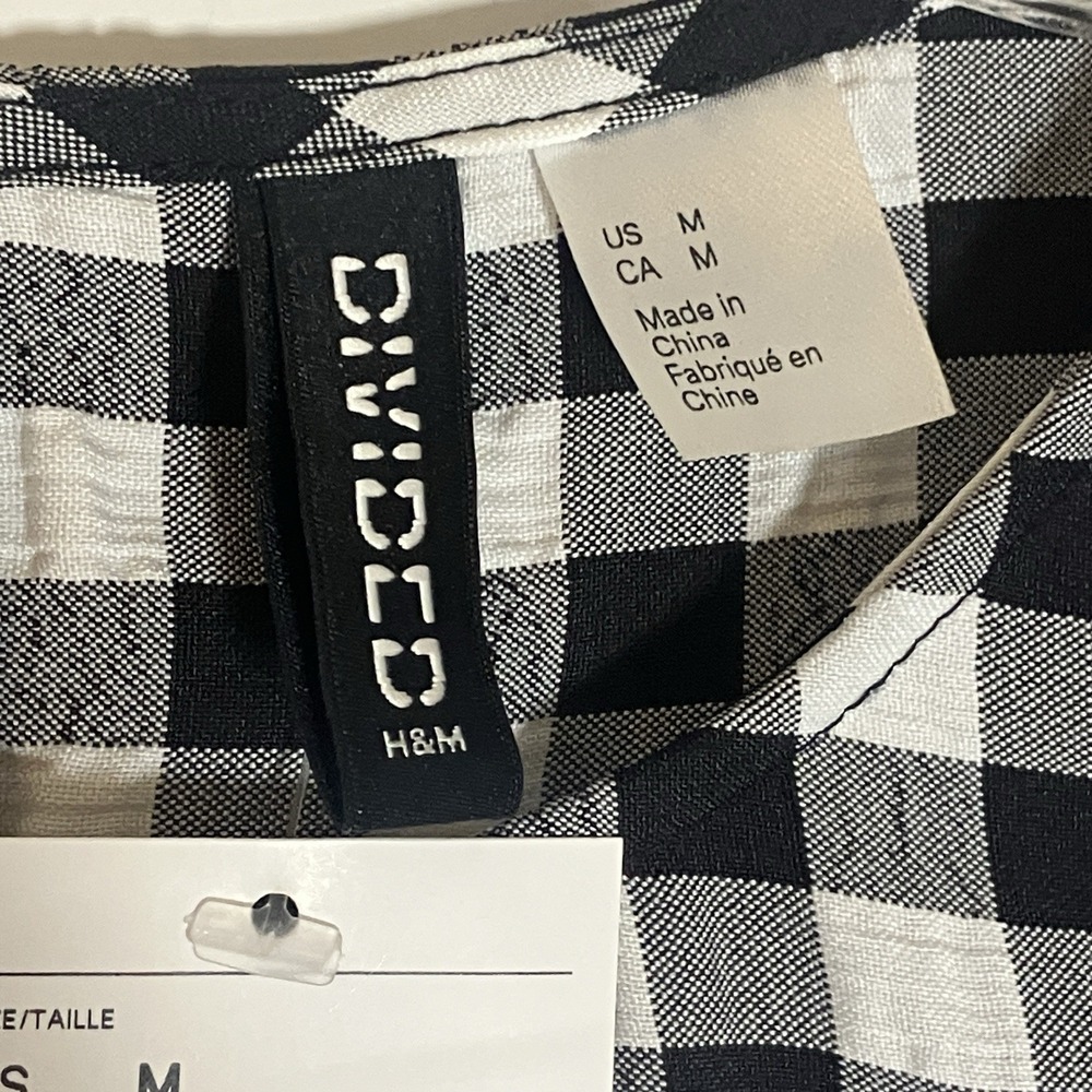 H&M DIVIDED Top Womens Medium Black White Gingham Ruffle Crop Blouse Cottage M - Picture 9 of 16